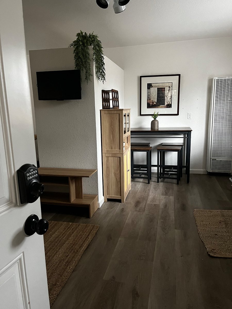 Furnished Finder property 808630_1 photo 6