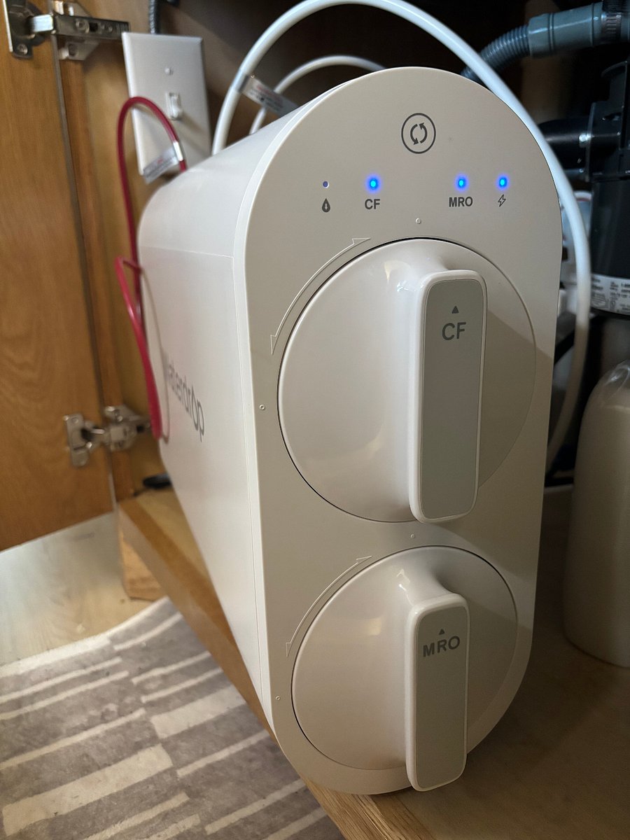 Reverse osmosis water filter for drinking water