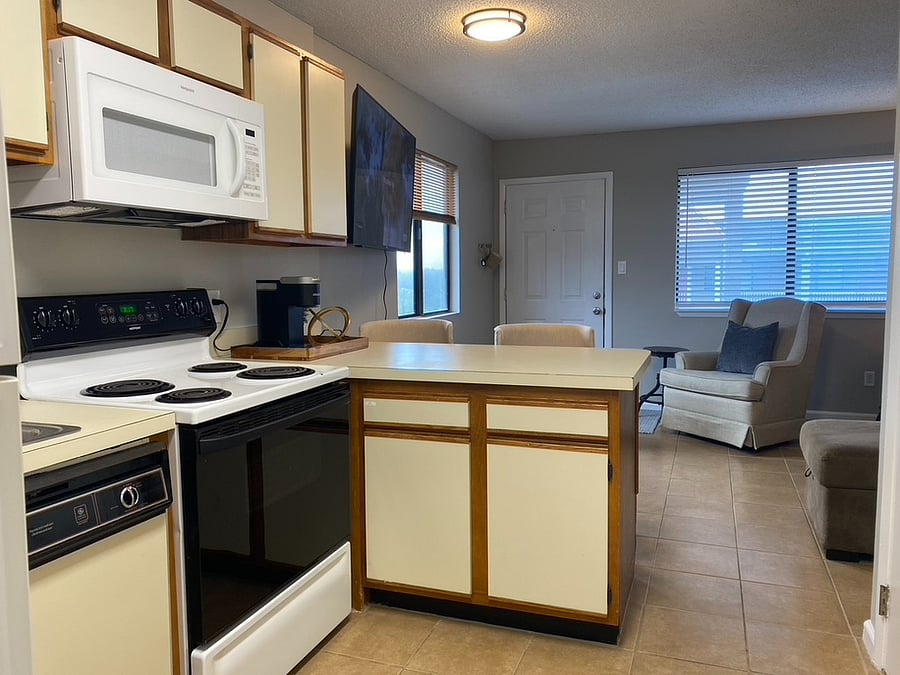 Furnished Finder property 808660_1 photo 4