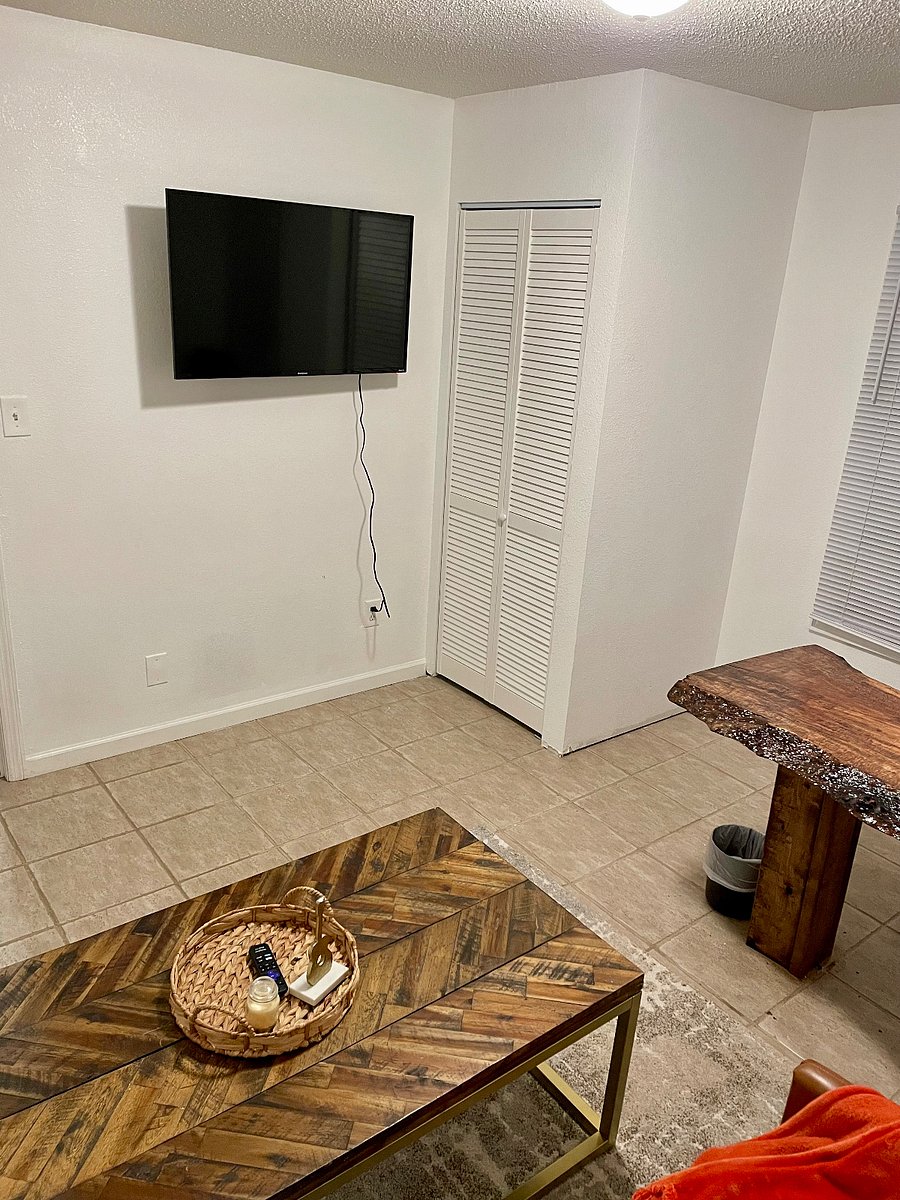Furnished Finder property 808721_1 photo 11