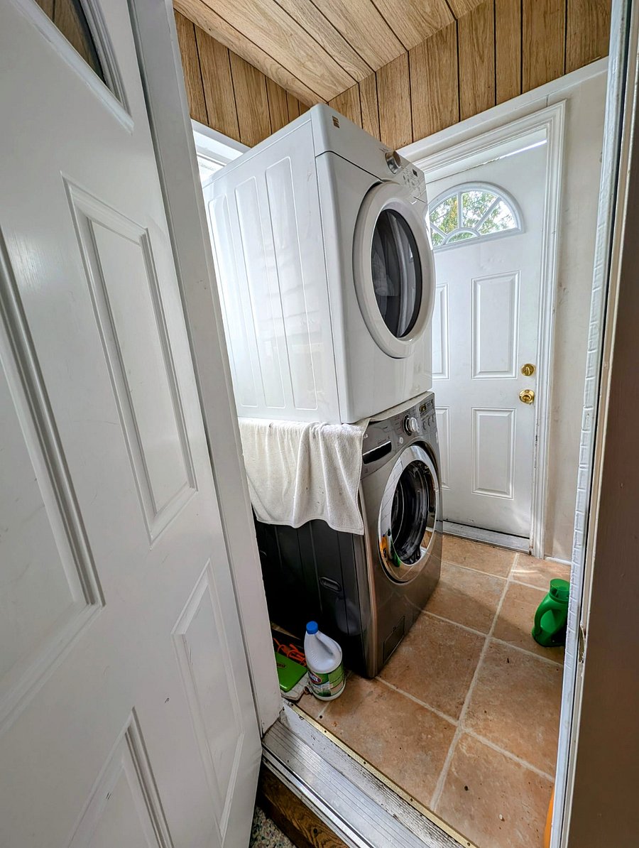 Furnished Finder property 808759_1 photo 10