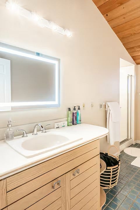 Furnished Finder property 808848_1 photo 11