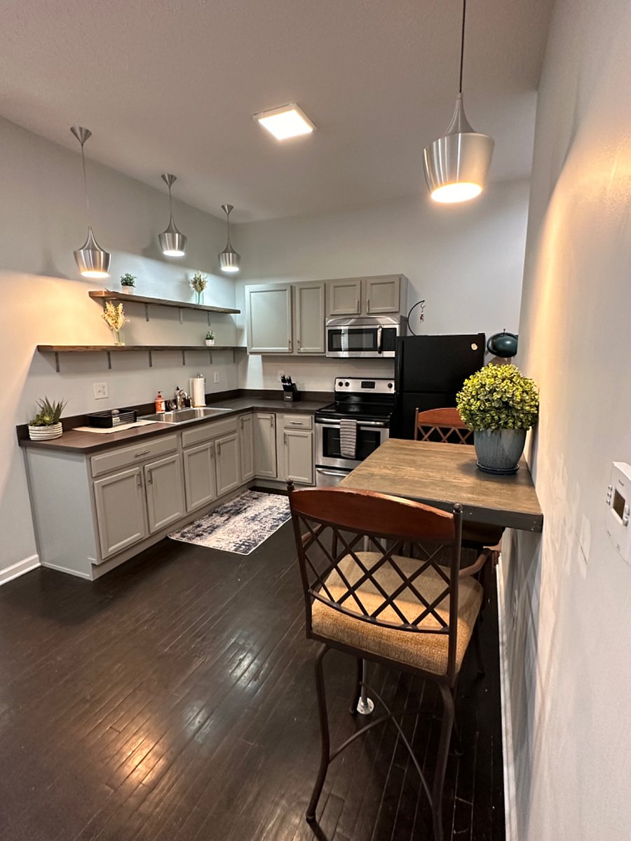Furnished Finder property 808957_1 photo 4