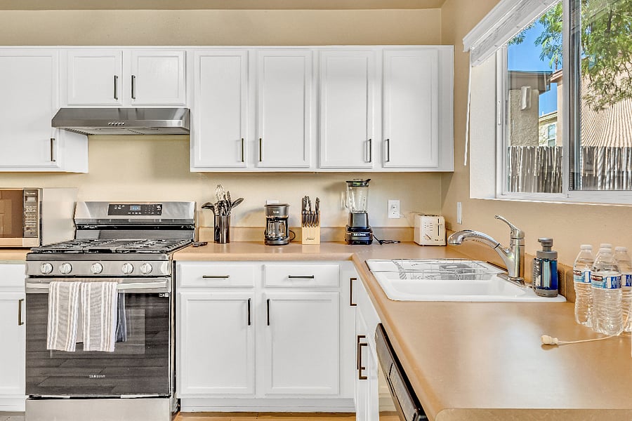 Furnished Finder property 808959_1 photo 4