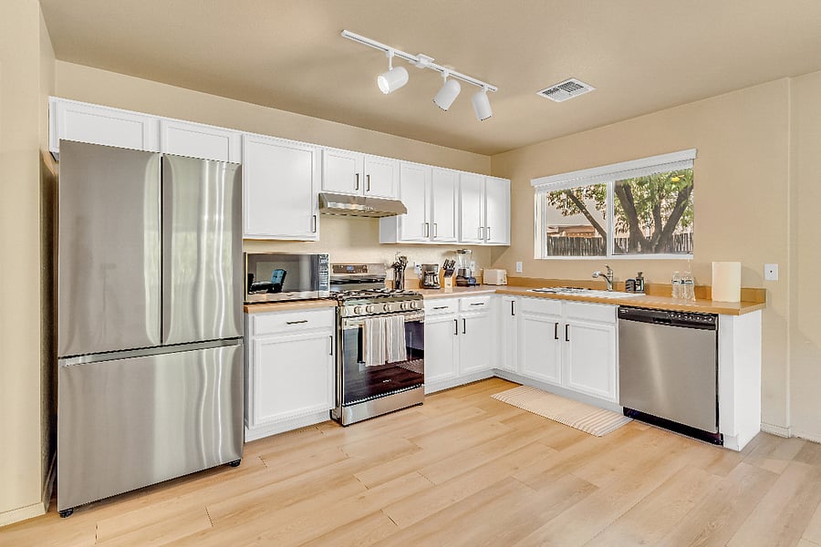 Furnished Finder property 808959_1 photo 8