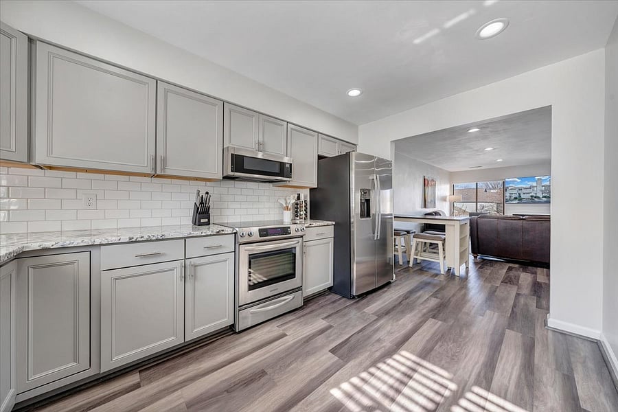 Furnished Finder property 808975_1 photo 7