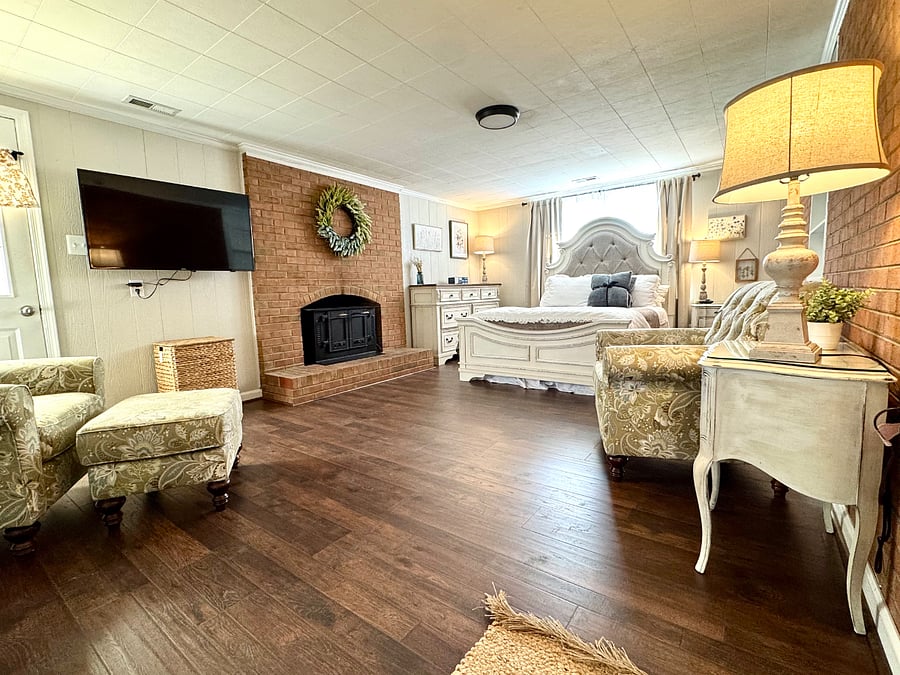 Main bedroom