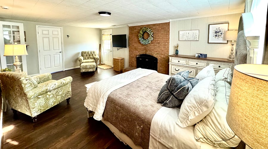 Main bedroom
