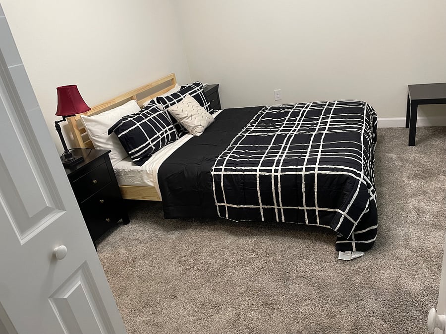 Furnished Finder property 808986_1 photo 25