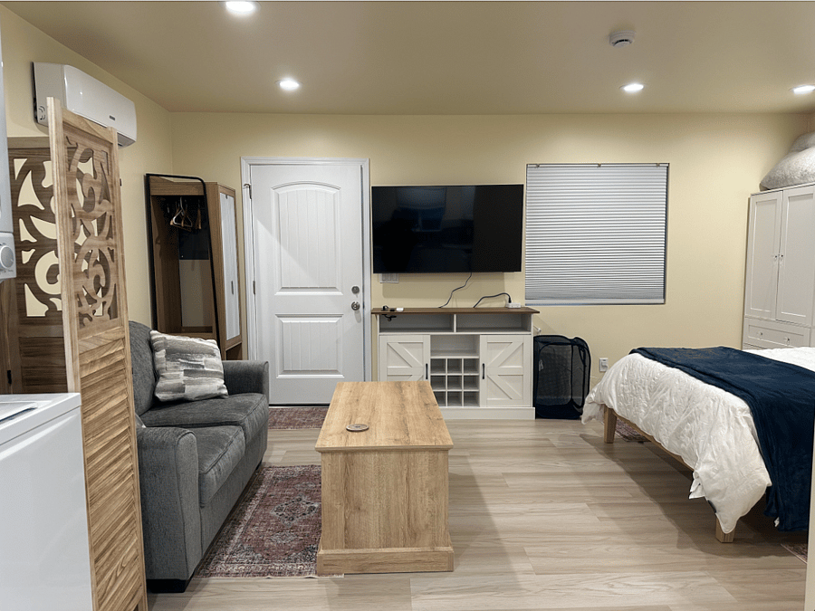 Furnished Finder property 808988_1 photo 4