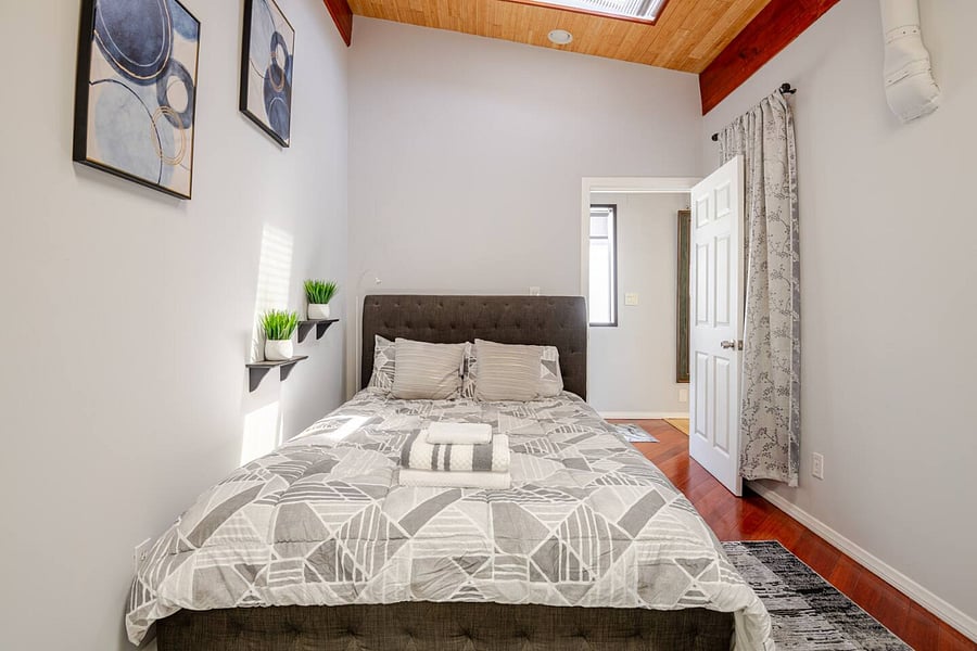 Furnished Finder property 808993_1 photo 5