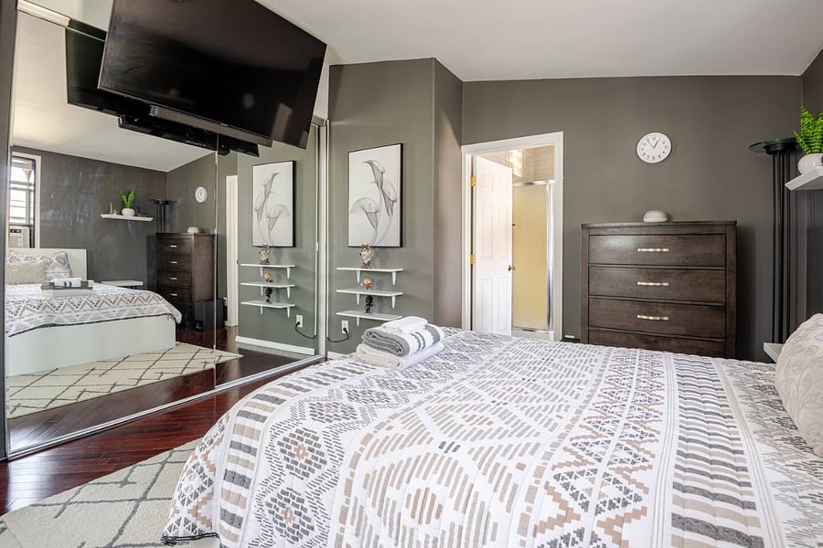 Furnished Finder property 808993_1 photo 3