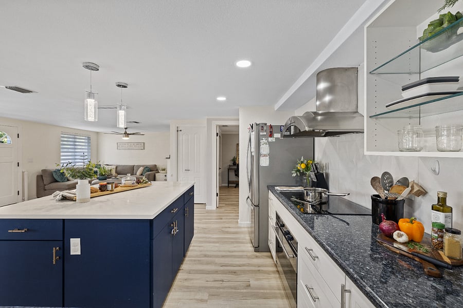 Furnished Finder property 809011_1 photo 14
