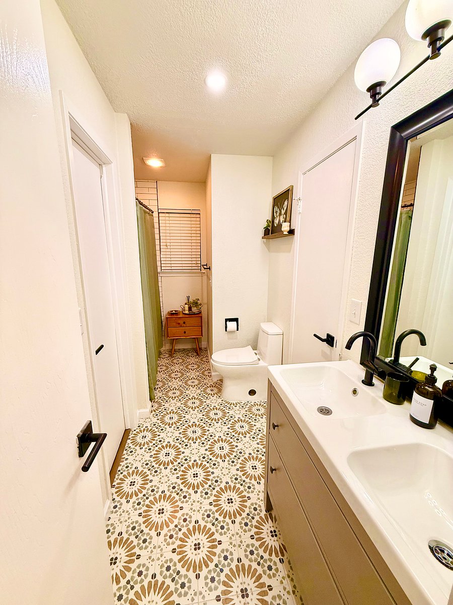 Furnished Finder property 809108_1 photo 21
