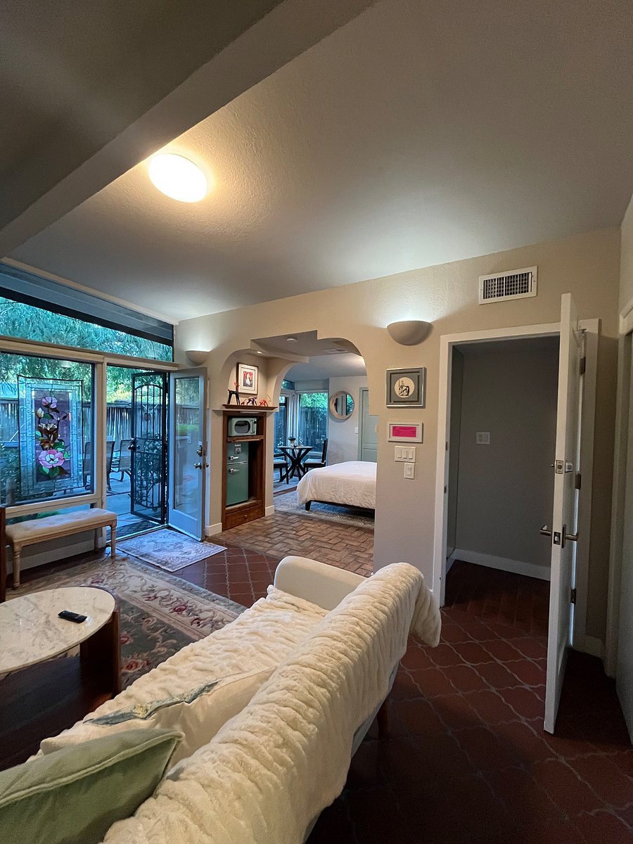 Furnished Finder property 809114_1 photo 29