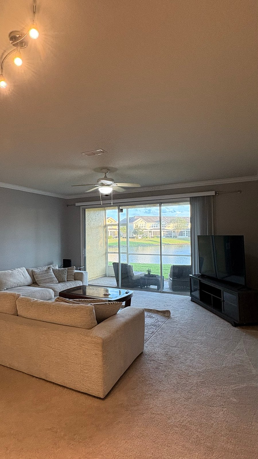 Furnished Finder property 809326_1 photo 7