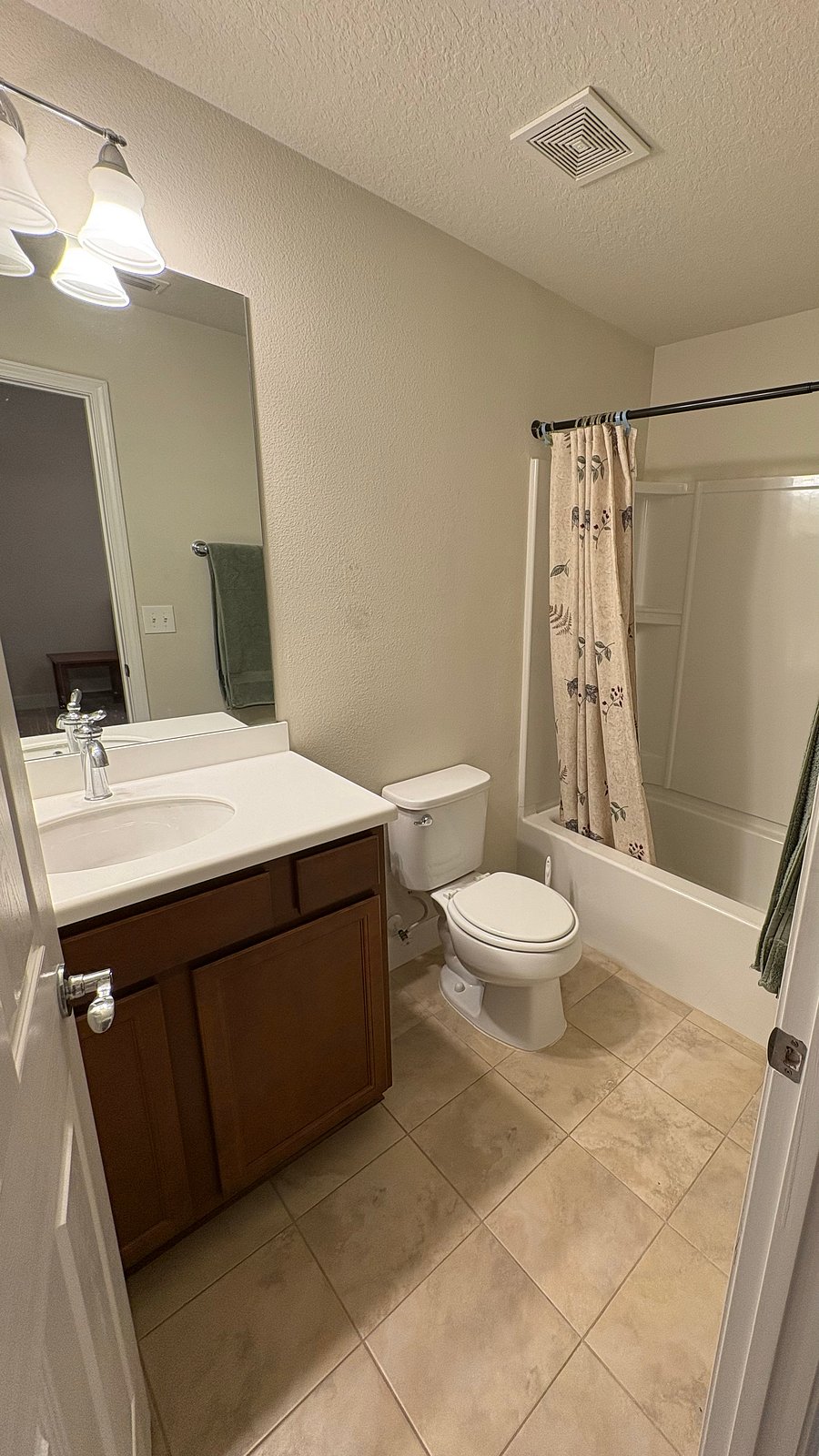 Furnished Finder property 809326_1 photo 15
