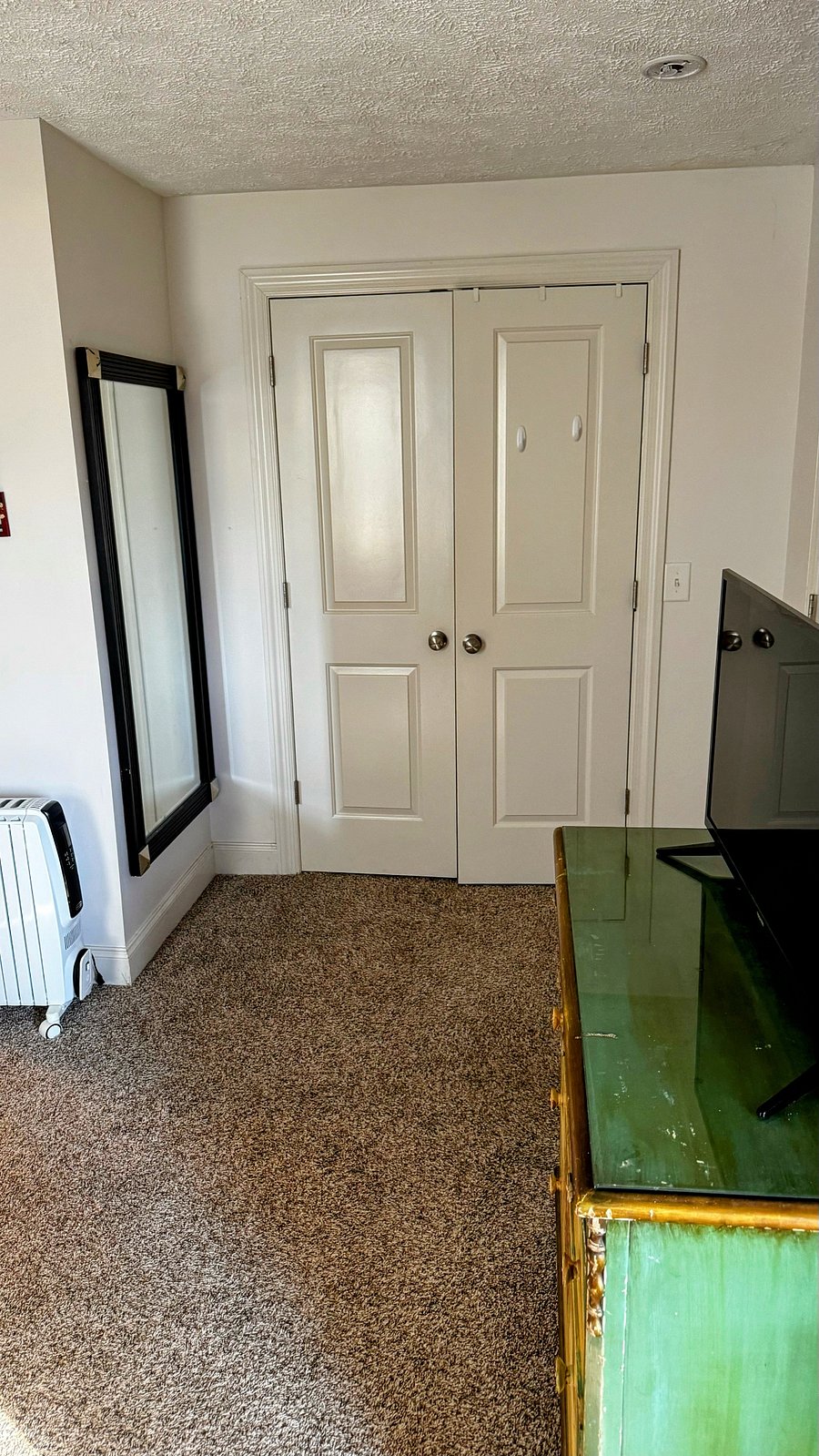 Master Bedroom Closet