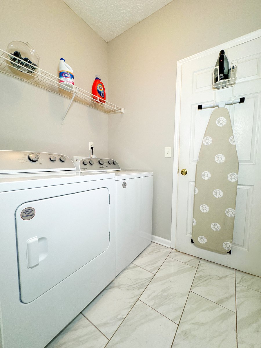 Furnished Finder property 809416_1 photo 35