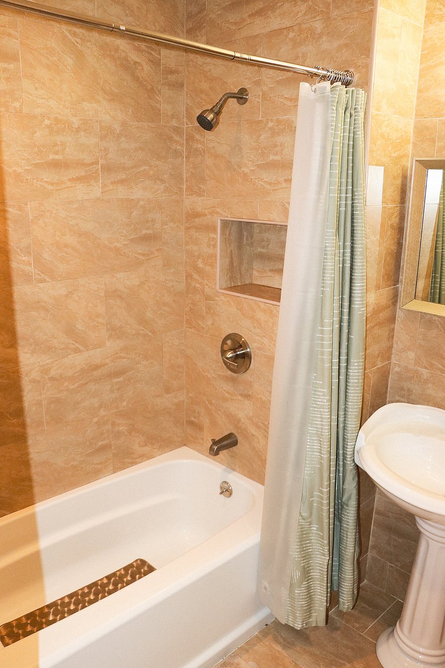 Furnished Finder property 809469_1 photo 13