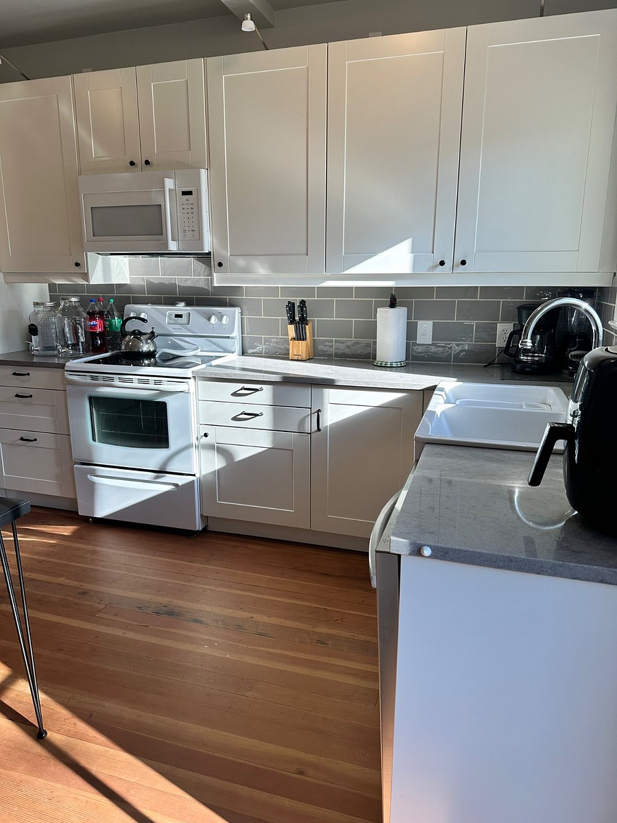 Furnished Finder property 809500_1 photo 8