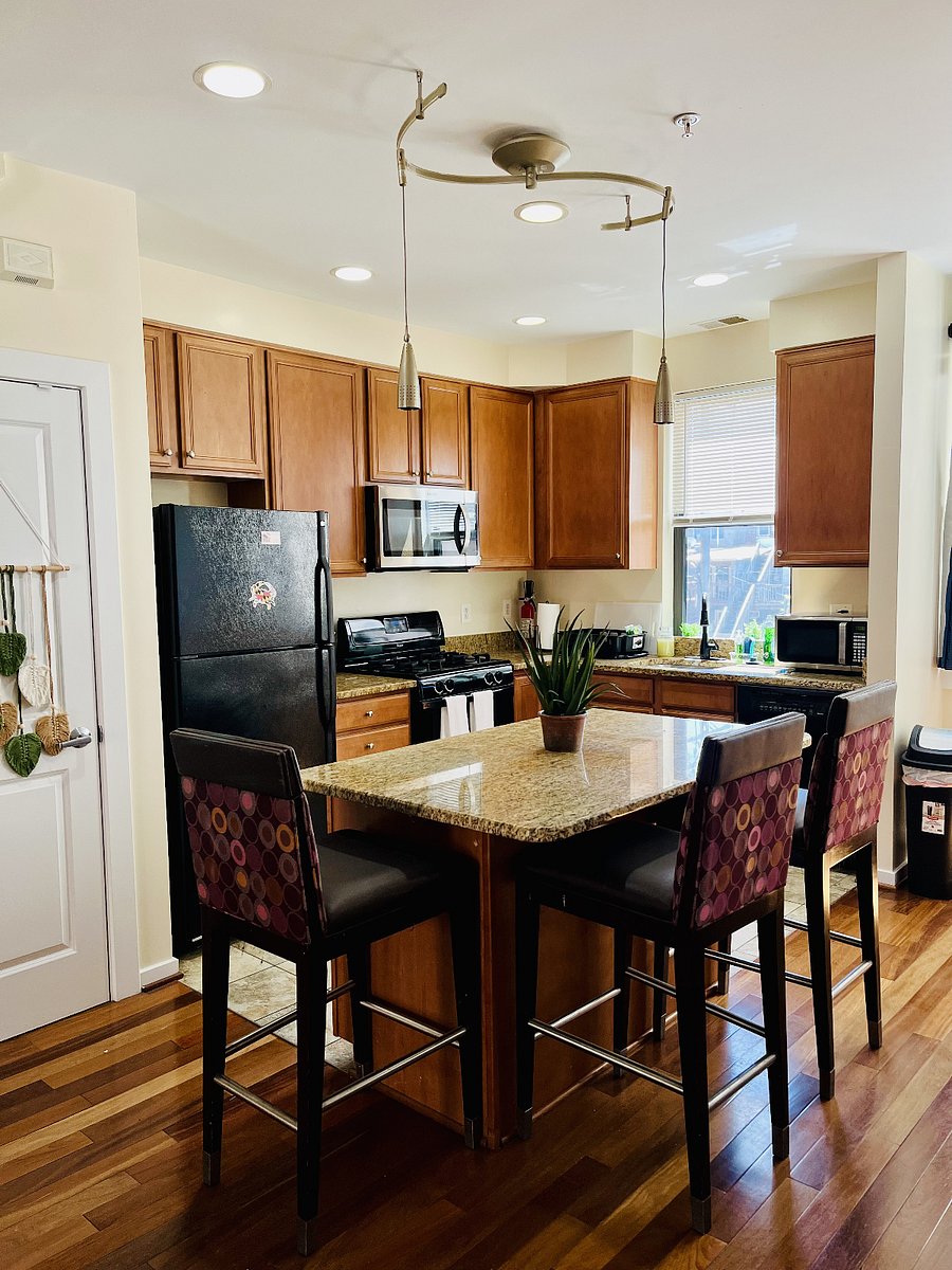 Furnished Finder property 809805_3 photo 1