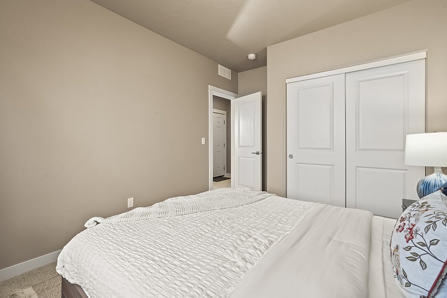 Furnished Finder property 809886_1 photo 33