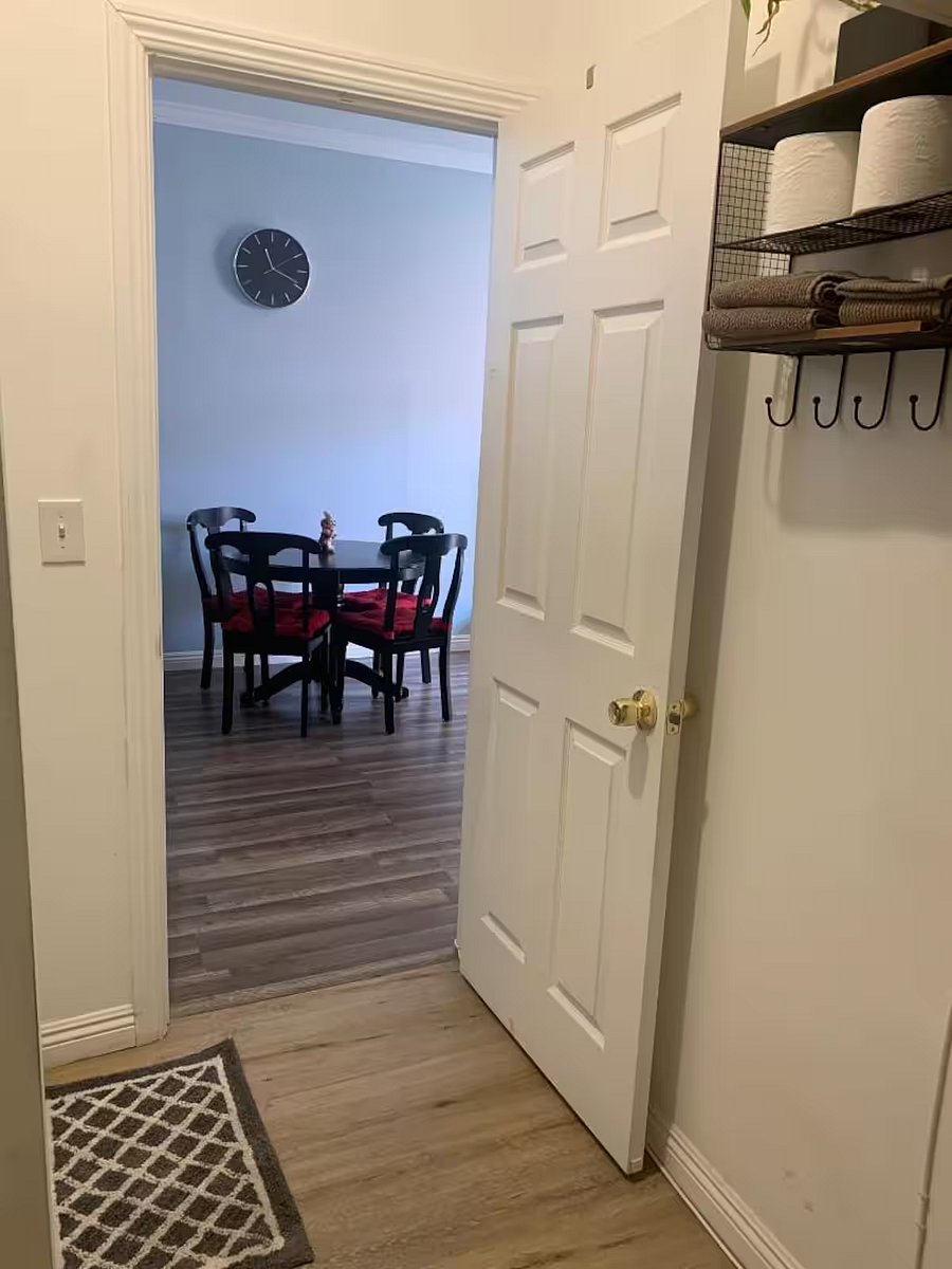 Furnished Finder property 809930_1 photo 9