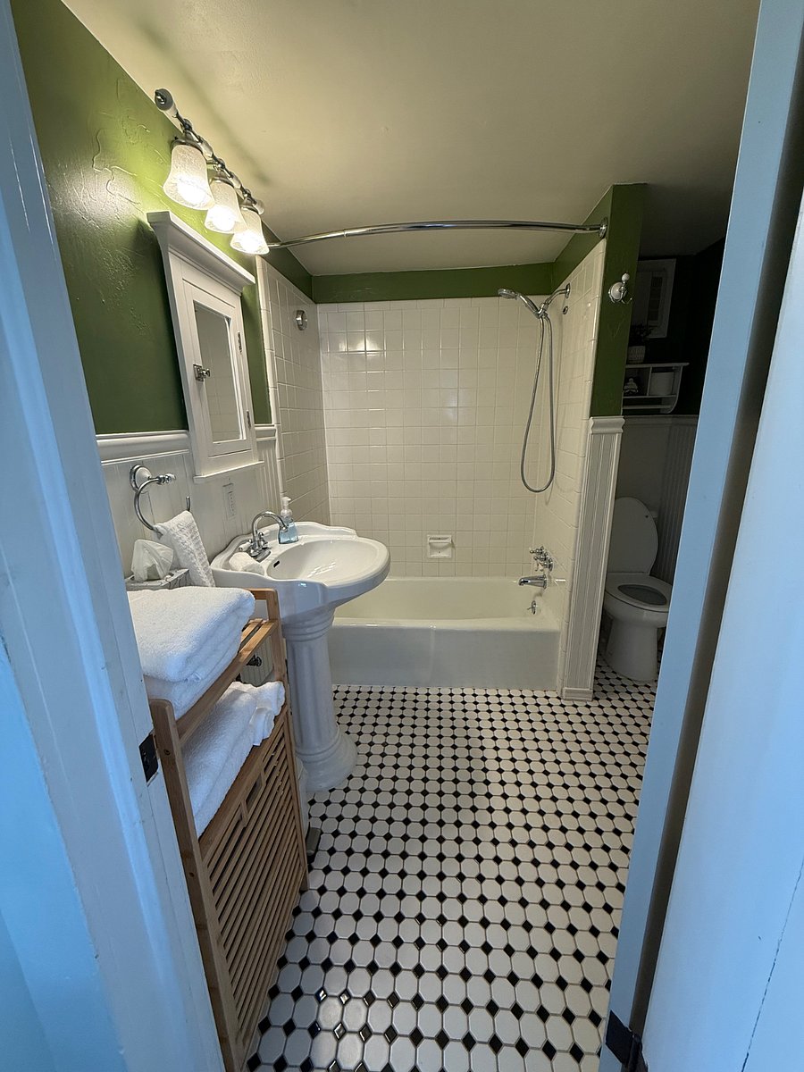 Furnished Finder property 809953_1 photo 29