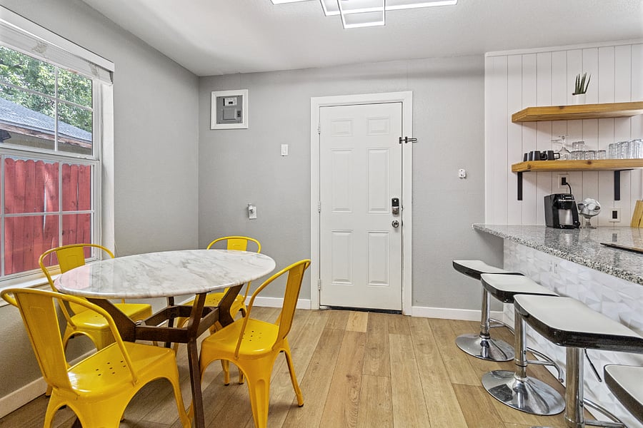 Furnished Finder property 809960_1 photo 4