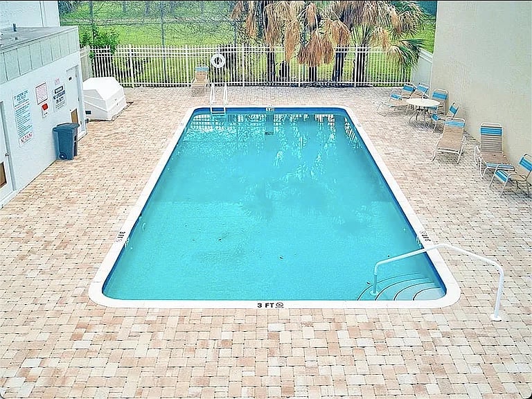 Furnished Finder property 809963_1 photo 26