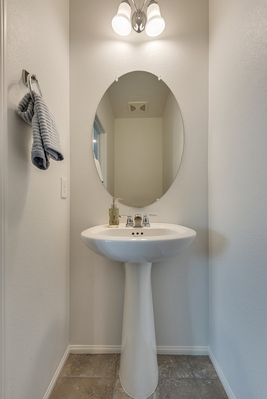 Furnished Finder property 809996_1 photo 14