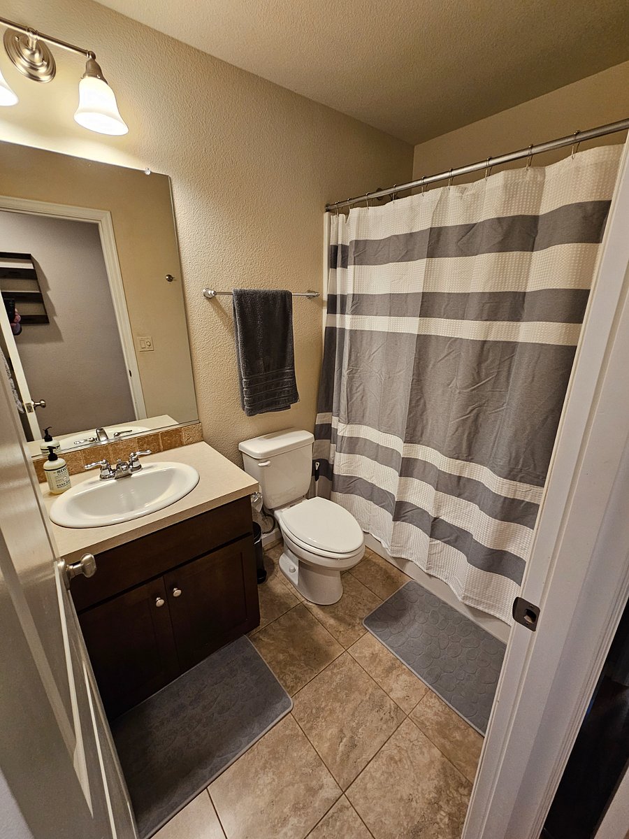 Furnished Finder property 810000_1 photo 5
