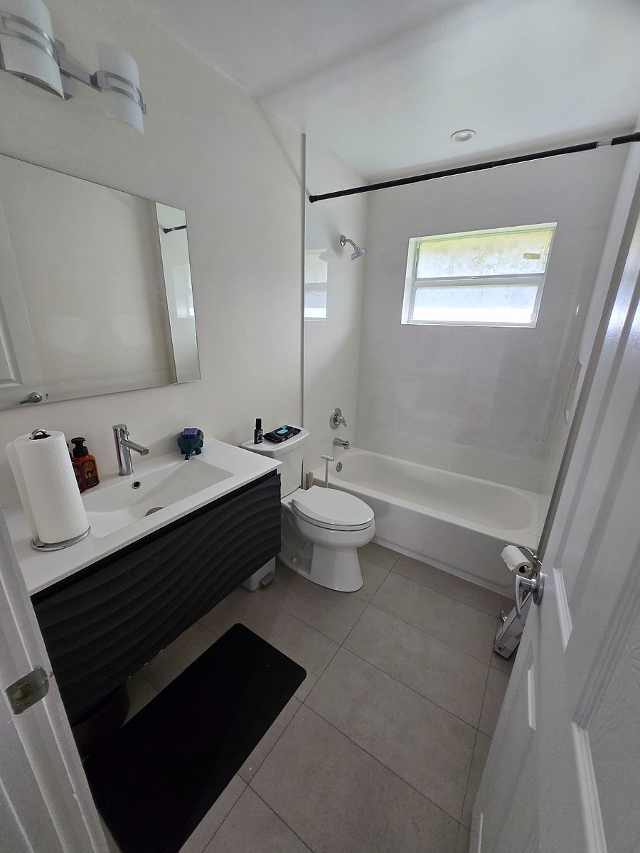 Furnished Finder property 810025_1 photo 8