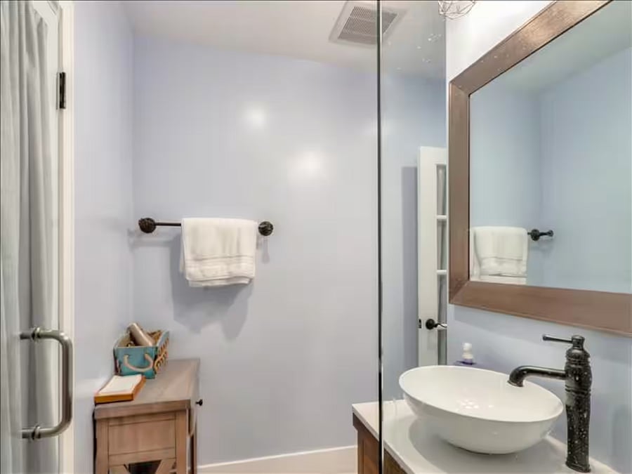 Furnished Finder property 810026_1 photo 25