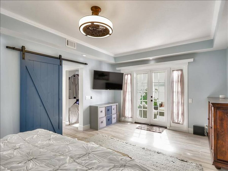 Furnished Finder property 810026_1 photo 27