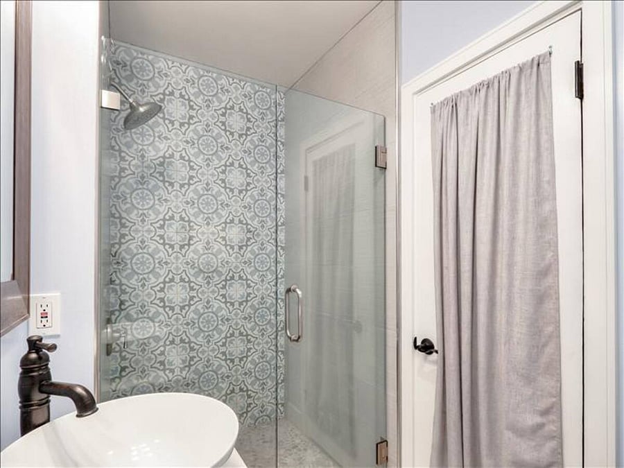 Furnished Finder property 810026_1 photo 24