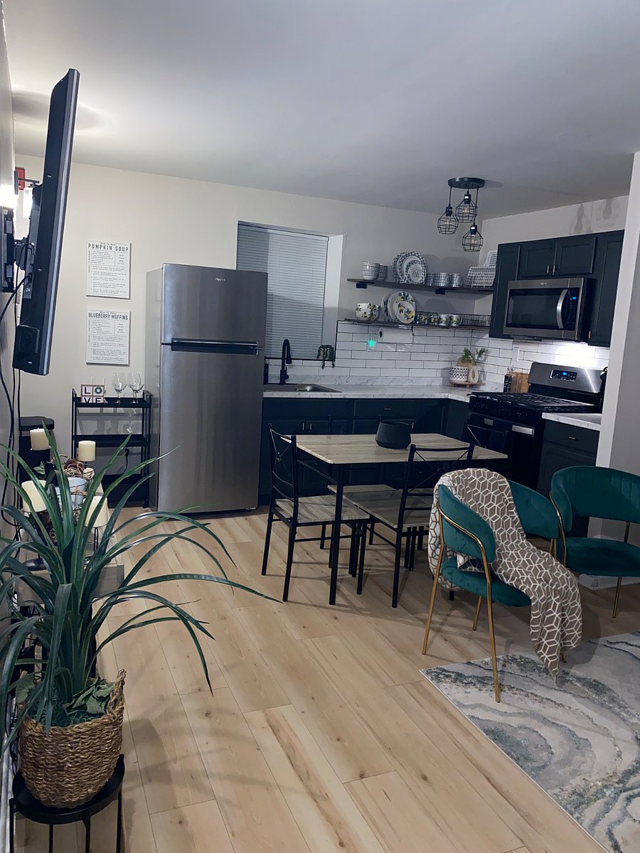 Furnished Finder property 810050_1 photo 3