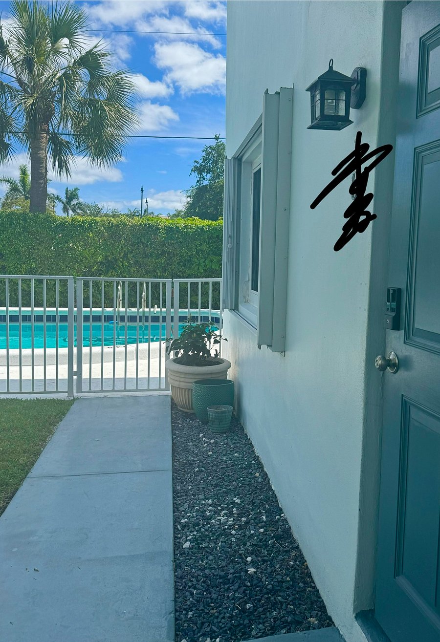 Furnished Finder property 810066_1 photo 29