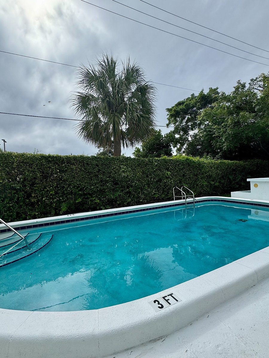 Furnished Finder property 810066_1 photo 37