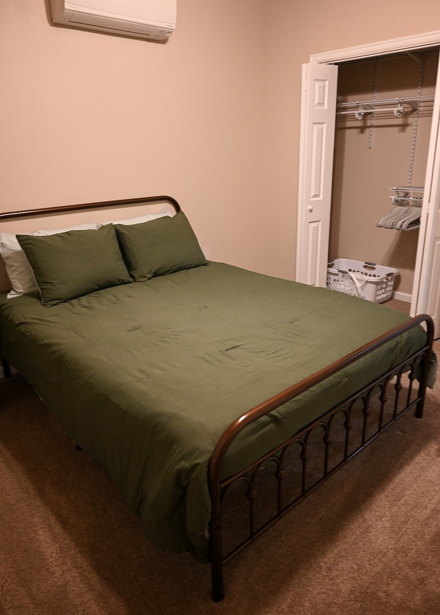 Furnished Finder property 810069_1 photo 8