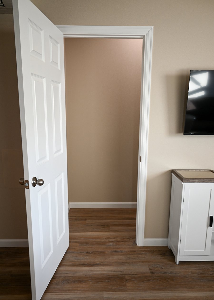 Furnished Finder property 810069_1 photo 12