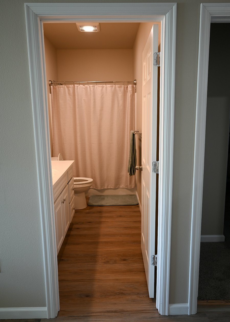 Furnished Finder property 810069_1 photo 17