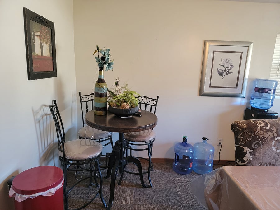Furnished Finder property 810103_2 photo 3