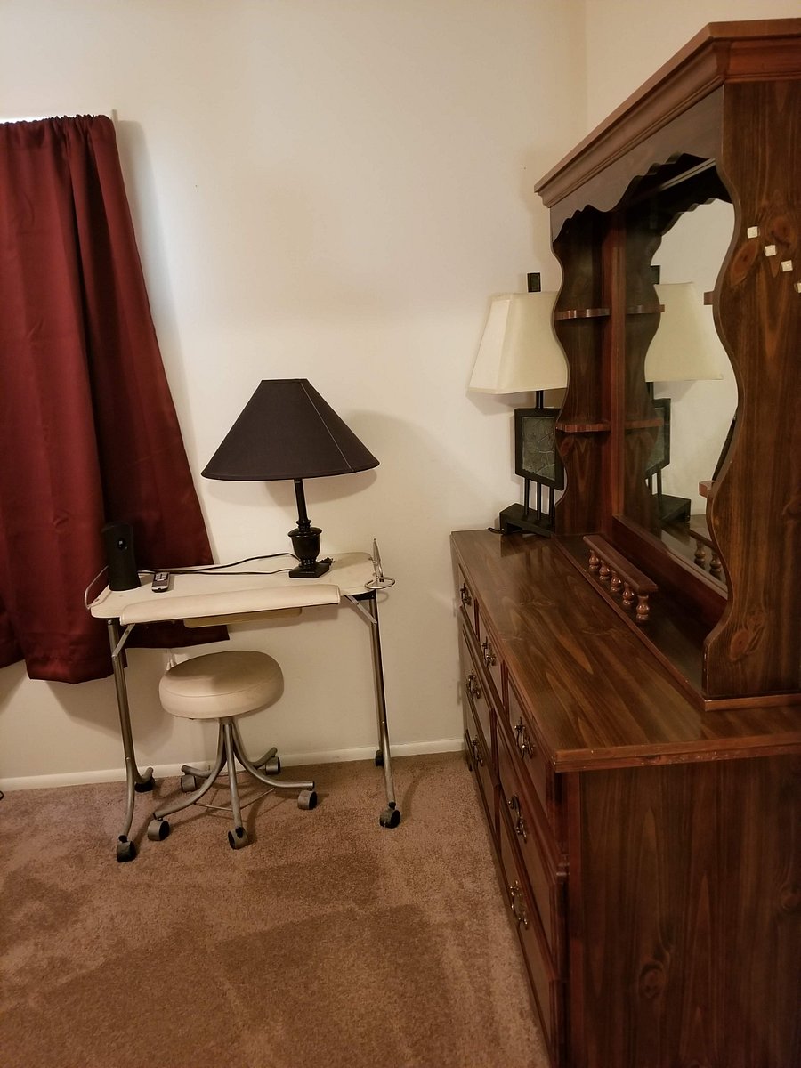 Furnished Finder property 810103_2 photo 7