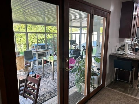 Furnished Finder property 810108_1 photo 6