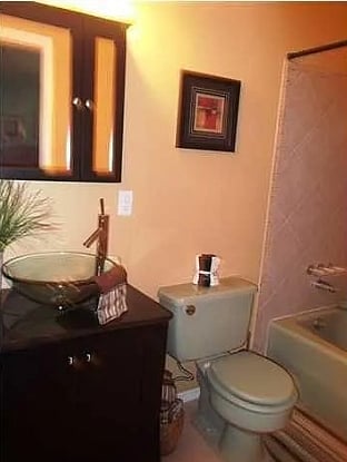 Furnished Finder property 810152_1 photo 6