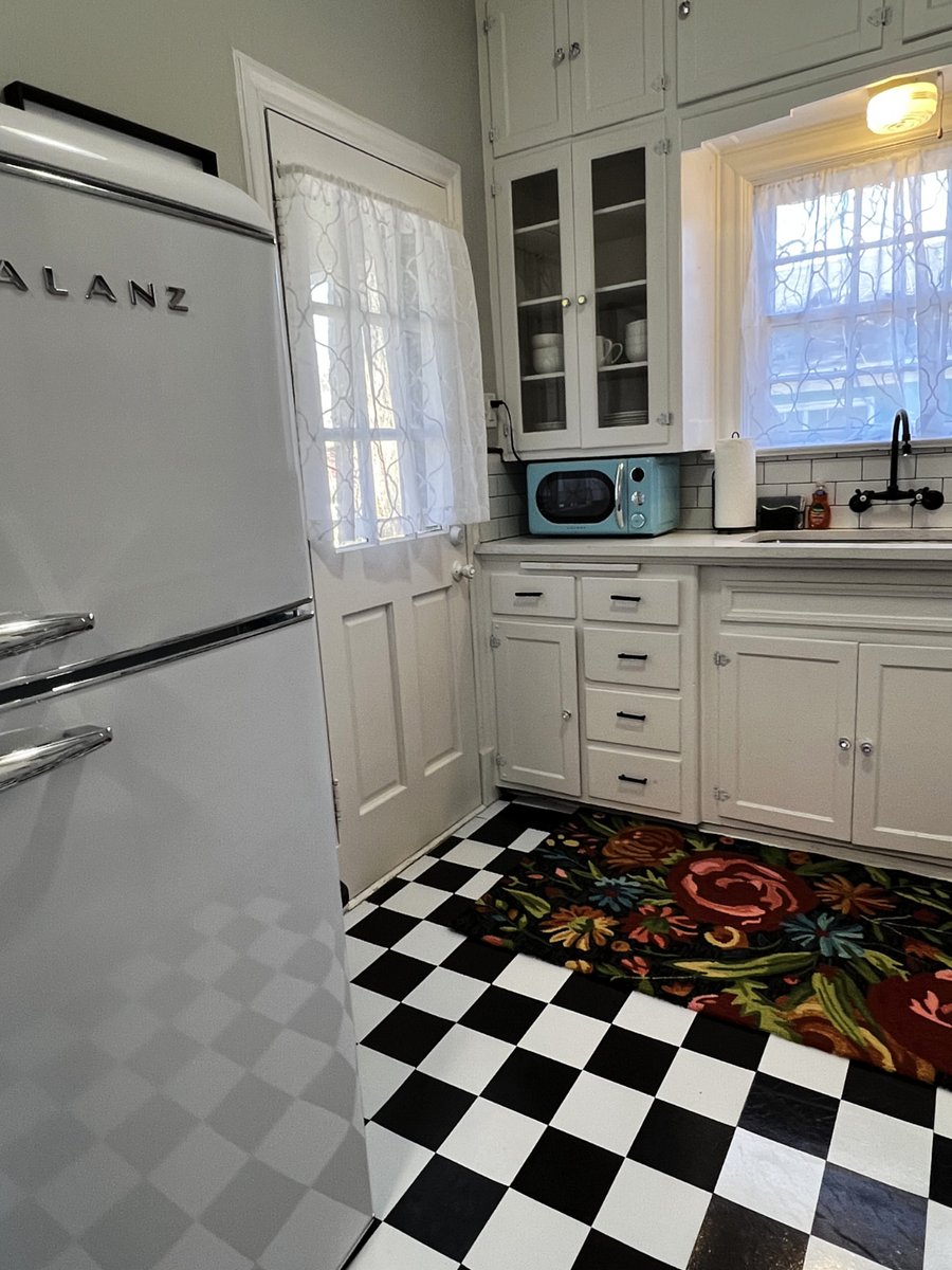 Furnished Finder property 810163_1 photo 7