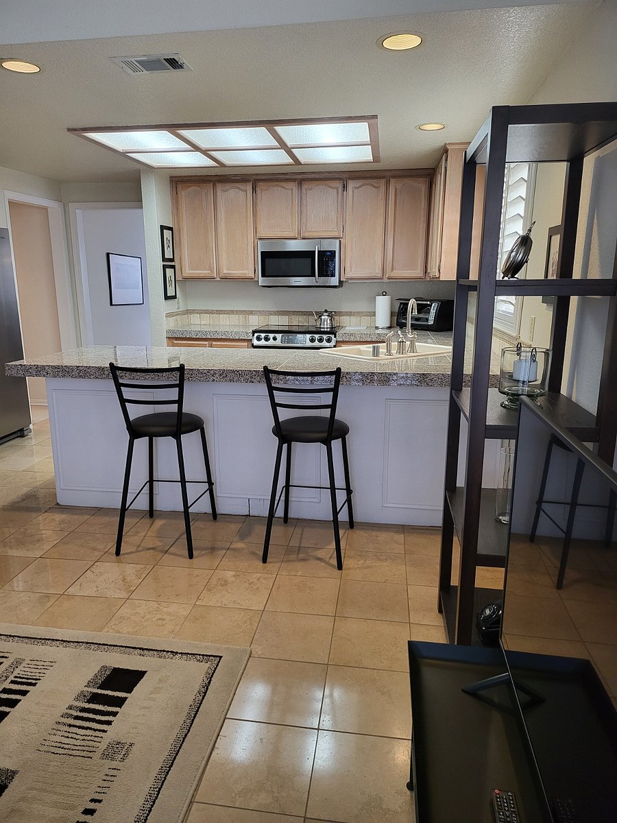 Furnished Finder property 810166_1 photo 8