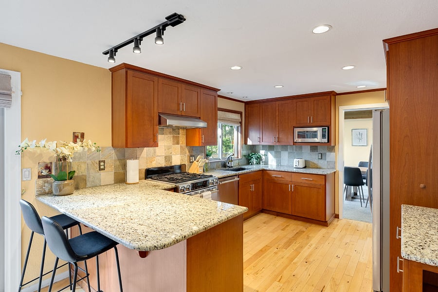 Furnished Finder property 810170_1 photo 5